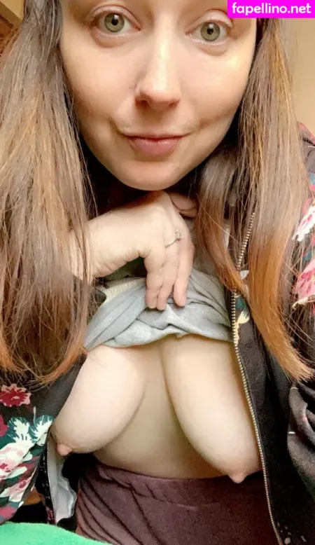 Sadieheartsliam OnlyFans Thumbnail #XoEPT8sOBq