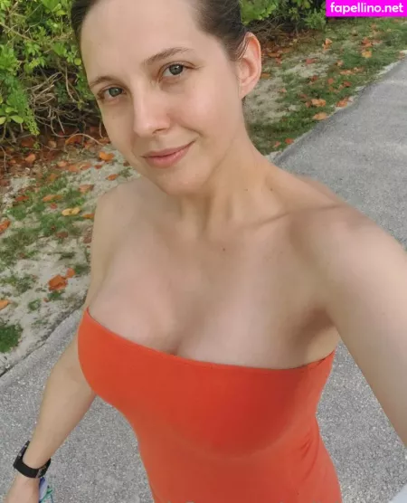 Sadieholmes OnlyFans Thumbnail #YKelZcXJAZ