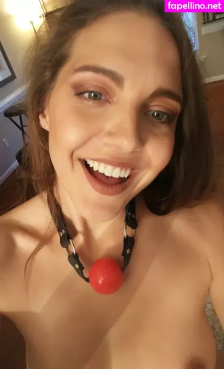 Sadieholmes OnlyFans Thumbnail #Zw4V9bK34f