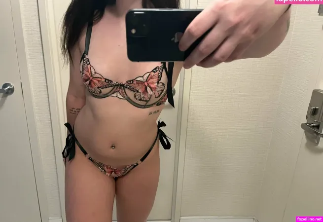 Sadieskyee OnlyFans Thumbnail #3qyZtauCD2