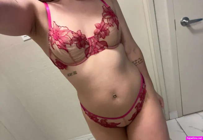 Sadieskyee Main Profile Photo