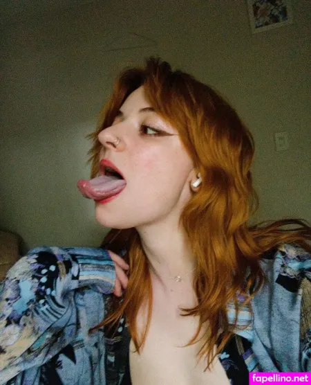 Sadiespit OnlyFans Thumbnail #02E1acBmlh