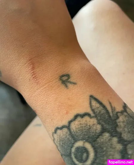 Sadiespit OnlyFans Thumbnail #RsMjkHiY8P