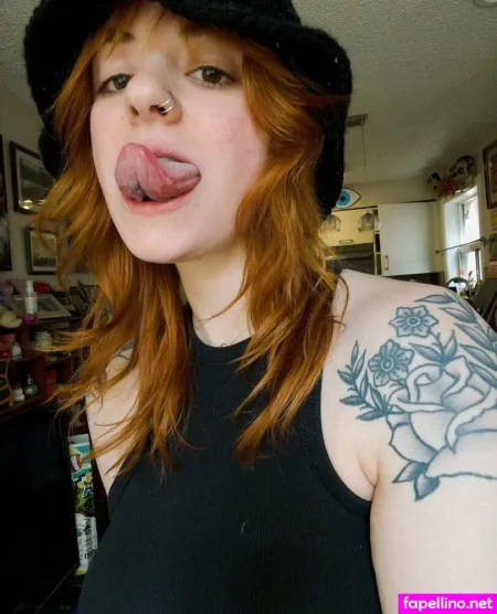 Sadiespit OnlyFans Thumbnail #SqGsyYeLAt