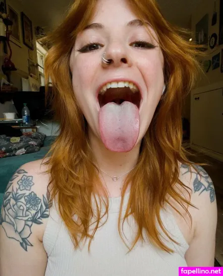 Sadiespit OnlyFans Thumbnail #fV8TnTvW5A