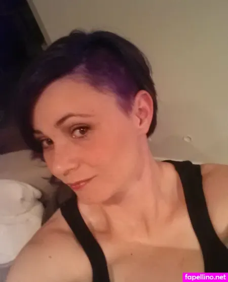 Sadiethehunter OnlyFans Thumbnail #IDvP5cTSjW