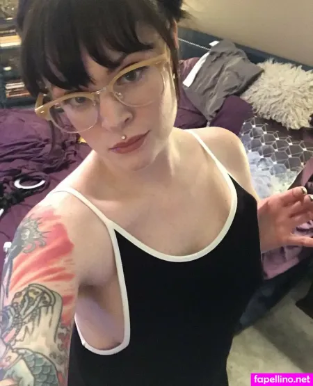 Sadiexmorgan OnlyFans Thumbnail #MxgdSKsJDL