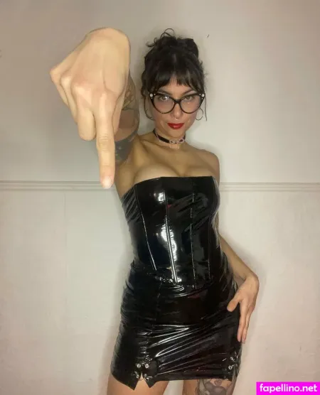 Sadirisdomme OnlyFans Thumbnail #0y4gKL2CCf