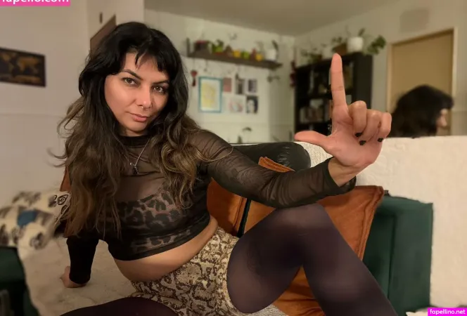 Sadirisdomme OnlyFans Thumbnail #NHLhw0Um5P