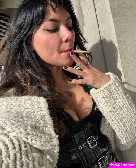 Sadirisdomme OnlyFans Thumbnail #SMAX8g5R3v