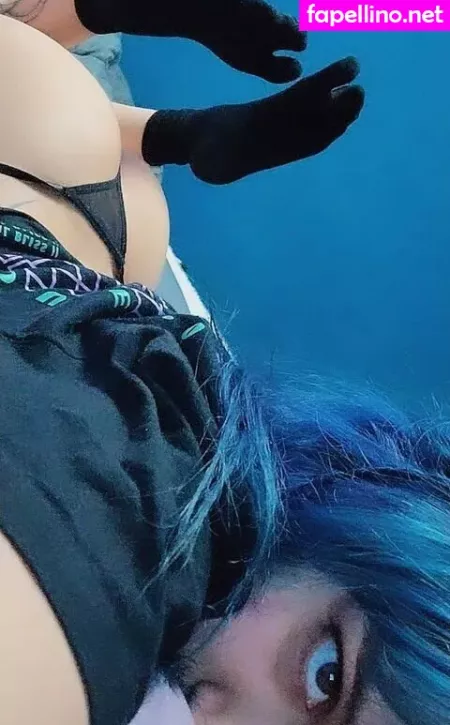 Sadlyxdust OnlyFans Thumbnail #HaBeUwn57a