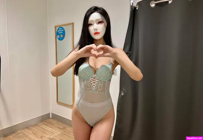Sadmissfree OnlyFans Thumbnail #kpUERfFHjZ