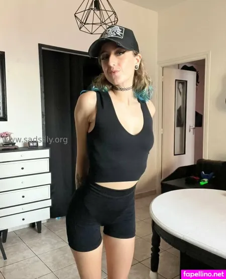Sadsillyfree OnlyFans Thumbnail #OtGBZl2tsj