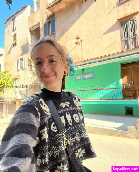 Sadsillyfree OnlyFans Thumbnail #wMytZoVTxJ