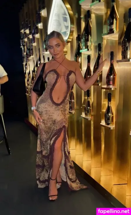 Saffron Barker 1 OnlyFans Thumbnail #nS19u9rffW