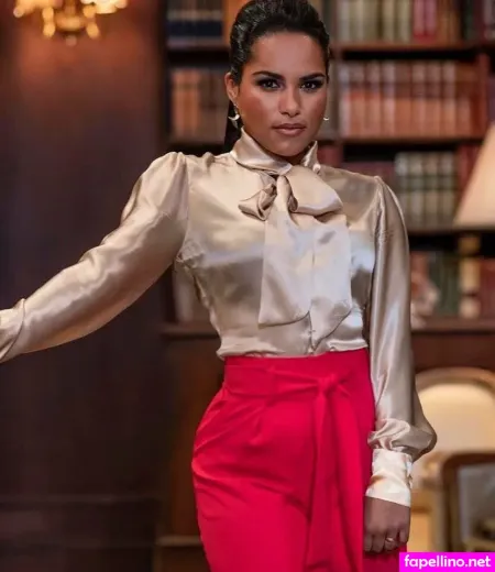 Saffron Hocking OnlyFans Thumbnail #Ak6ujuKswb