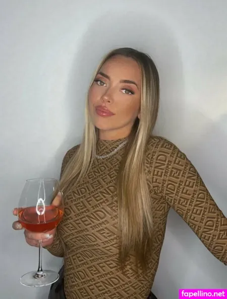 Saffronsky OnlyFans Thumbnail #P4RjTePapS