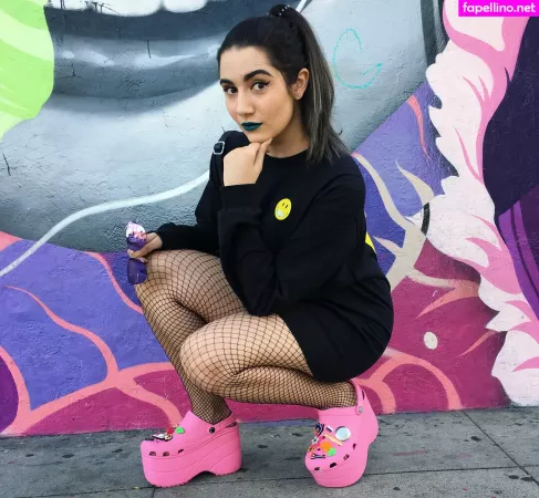 Safiya Nygaard OnlyFans Thumbnail #ccNEhKCTXz