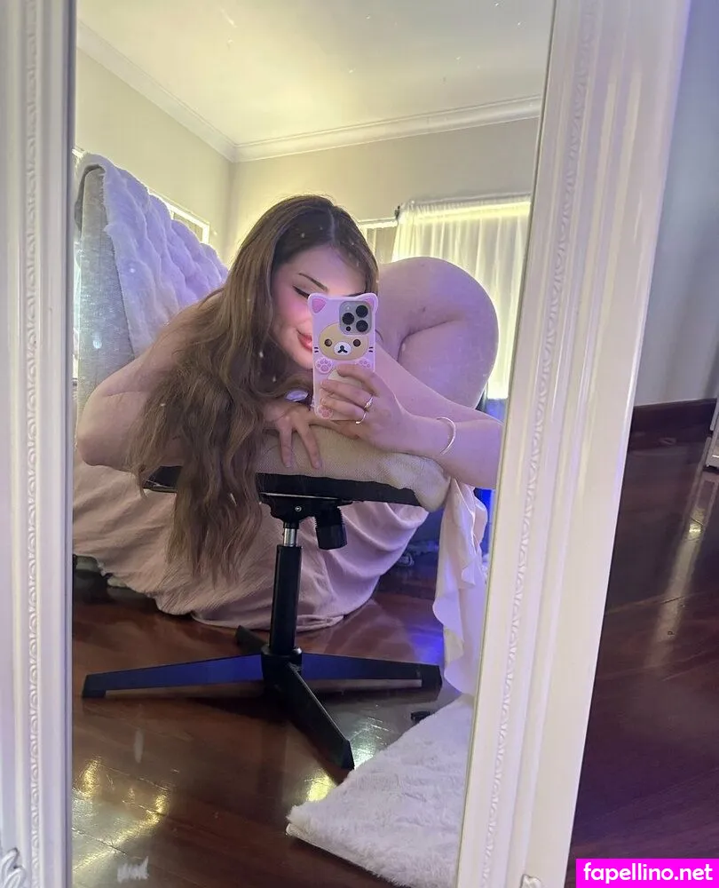 fiaax2, safiyaax, sofiallia3, ssafiyaax, urstepmummy Nude Leaked OnlyFans Photo #0BcDtLaWA7