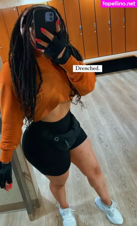 Safiyaswrld OnlyFans Thumbnail #19xh4i59qj
