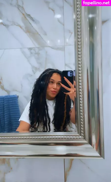 Safiyaswrld OnlyFans Thumbnail #KFdJBI65v8