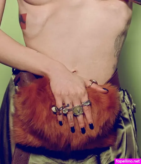 Sagaxux OnlyFans Thumbnail #8CxCw9l5WE