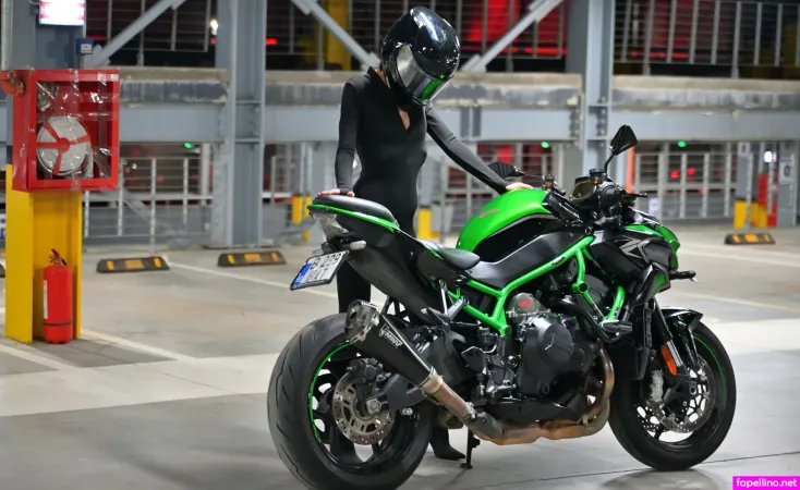 Sagaxux OnlyFans Thumbnail #J5oZahL6Hy