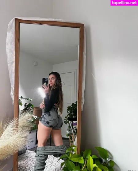 Sagey Fit OnlyFans Thumbnail #Gg8m8L0OIM