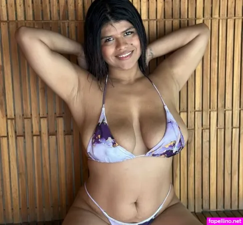 Saggytitsmia Mia Lopez OnlyFans Thumbnail #QNIKLJvPvM