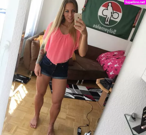 Sagittarina OnlyFans Thumbnail #DCP0WBzeZ3