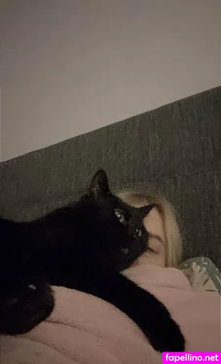 Saha Saha OnlyFans Thumbnail #cwD4m6PUIo