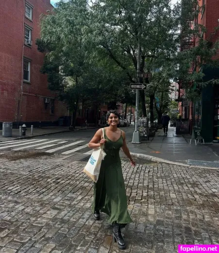 Sahana Srinivasan OnlyFans Thumbnail #OaPvGDQuIq