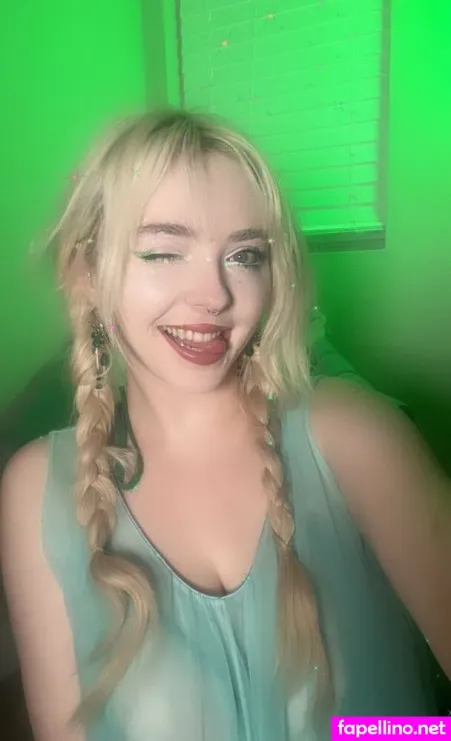 Saharafree OnlyFans Thumbnail #nHePQWPgQZ