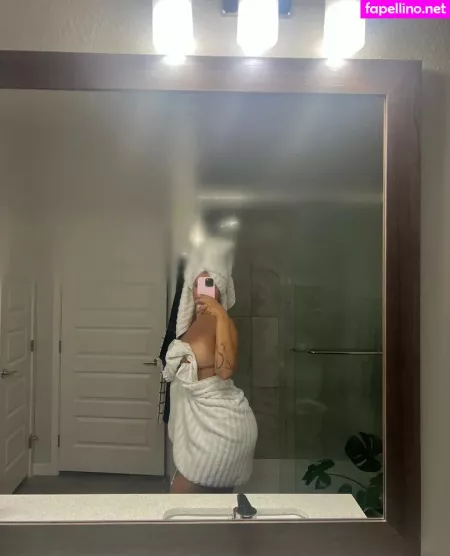 Saharasdessert 1 OnlyFans Thumbnail #2V5dIVusZY