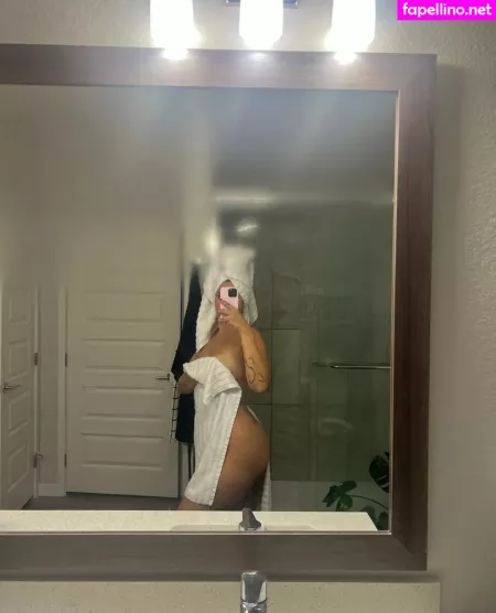 Saharasdessert 1 OnlyFans Thumbnail #V2k7xmWufG