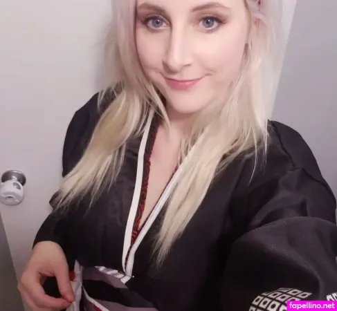 Saharathe Deep OnlyFans Thumbnail #L8B8PoZ0Ol