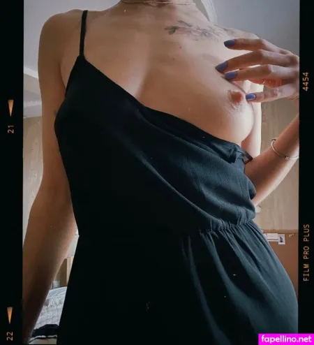 Saharo Okk OnlyFans Thumbnail #3w180dBwhY