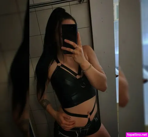 Sahnetoertchen07 OnlyFans Thumbnail #FqReDtKoHz