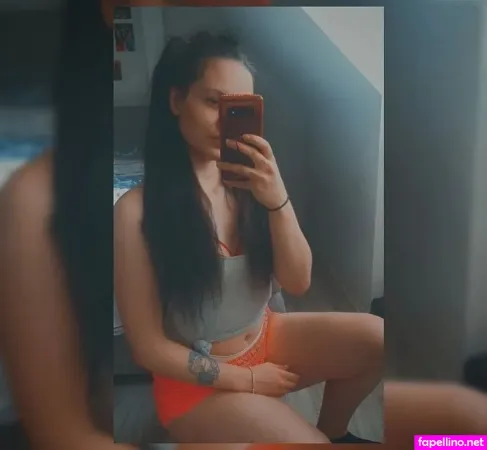 Sahnetoertchen07 OnlyFans Thumbnail #kWn5MRDW9r