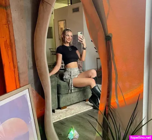 Saige Cole OnlyFans Thumbnail #IQS3PRexuY