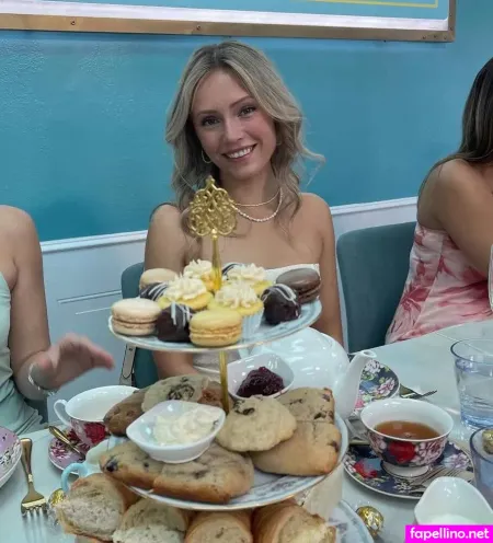 Saige Cole OnlyFans Thumbnail #UtH6ToCQy0