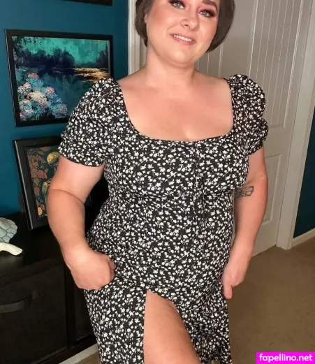 Saige Wilds Video Store OnlyFans Thumbnail #WYYwRl3MOo