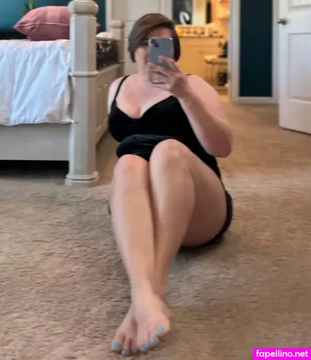 Saige Wilds Video Store OnlyFans Thumbnail #uW4Ehm9gKk
