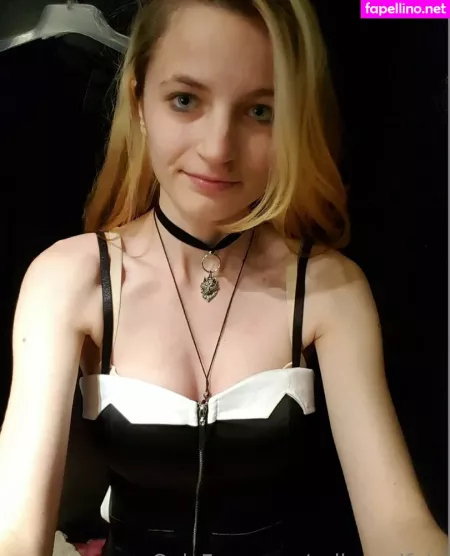 Sailerwolfgirl OnlyFans Thumbnail #kKiKSnKiEy