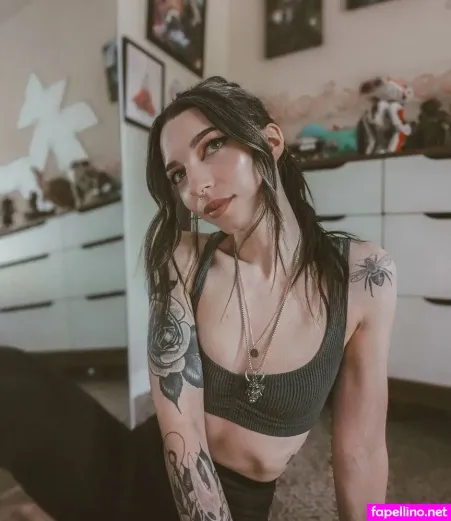 Sailorbeeee Main Profile Photo