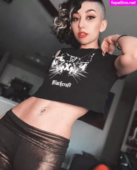 Sailortabbycat OnlyFans Thumbnail #1QnnscWvt8