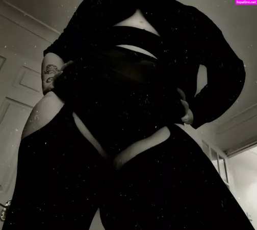 Saintdomina OnlyFans Thumbnail #4HK1foGrxE