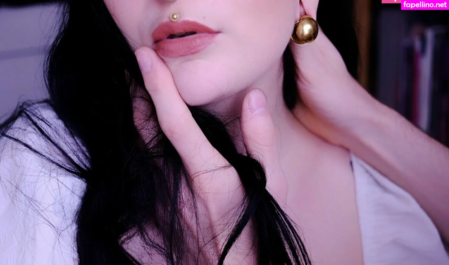 sainte_nitouche, sainte_nitouche_brasserie Nude Leaked OnlyFans Photo #qv7K0NBOIw