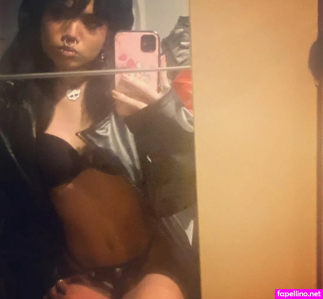 saintsgoth, scubaryan_ Nude Leaked OnlyFans Photo #DwCWkrsy5N