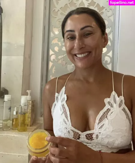 Saira Khan OnlyFans Thumbnail #5p2qrsqGbV